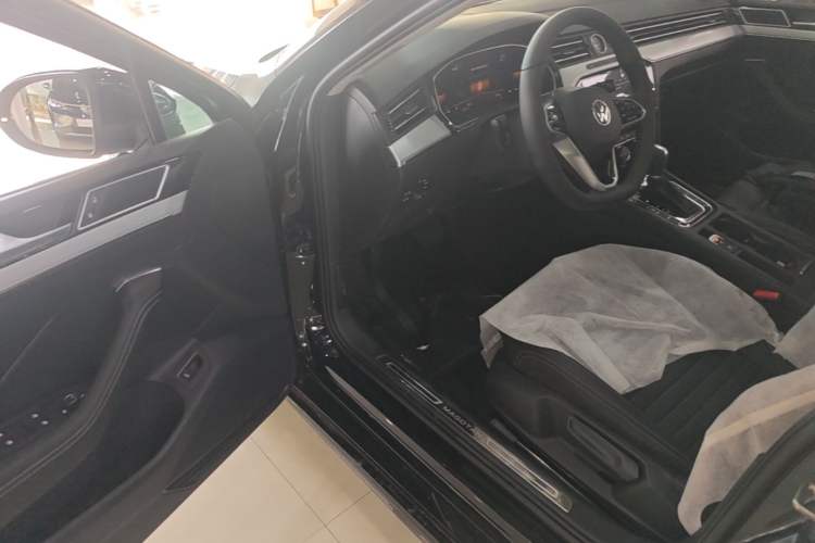 Used Volkswagen Magotan 2025 Zhongxiang Version 280TSI DSG Comfort Edition Driver Seat