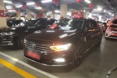 Used Volkswagen Magotan 2025 Zhongxiang Version 330TSI DSG Luxury Edition