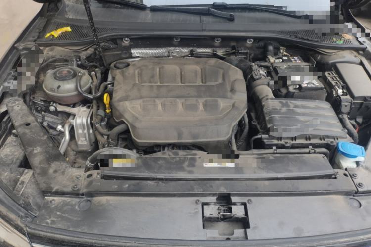 Used Volkswagen Magotan 2025 Revised Version Zhongxiang Edition 330TSI DSG Luxury Trim Engine Bay