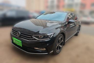 Used Volkswagen Magotan 2025 Zhongxiang Version 330TSI DSG Luxury Edition
