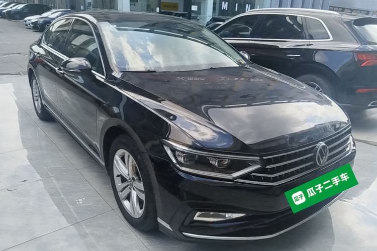 Used Volkswagen Magotan 2025 Zhongxiang Version 280TSI DSG Comfort Edition Exterior 1