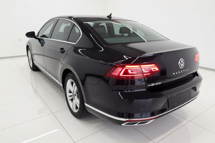 Used Volkswagen Magotan 2025 Zhongxiang Version 280TSI DSG Comfort Edition Exterior 2