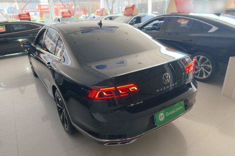 Used Volkswagen Magotan 2025 Revised Version Zhongxiang Edition 330TSI DSG Luxury Trim Exterior 2