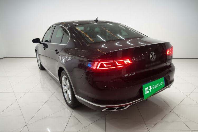 Used Volkswagen Magotan 2025 Zhongxiang Version 280TSI DSG Comfort Edition Exterior 2