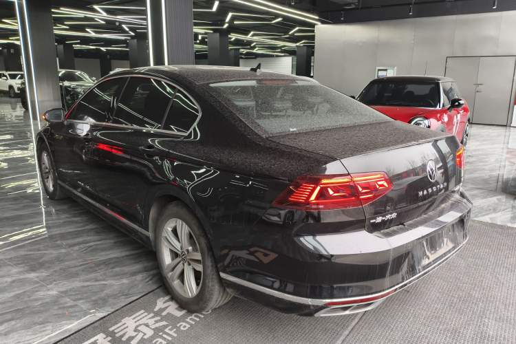 Used Volkswagen Magotan 2025 Zhongxiang Version 280TSI DSG Comfort Edition Exterior 2