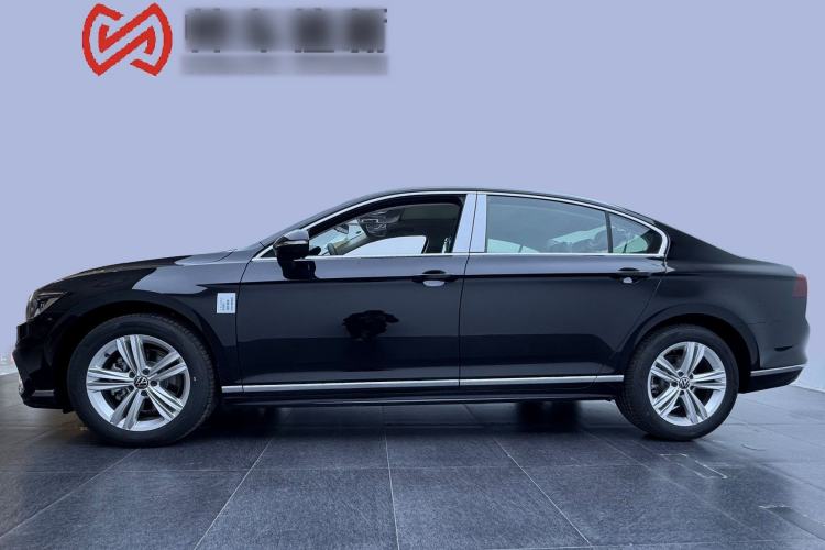 Used Volkswagen Magotan 2025 Zhongxiang Version 280TSI DSG Comfort Edition Exterior 2