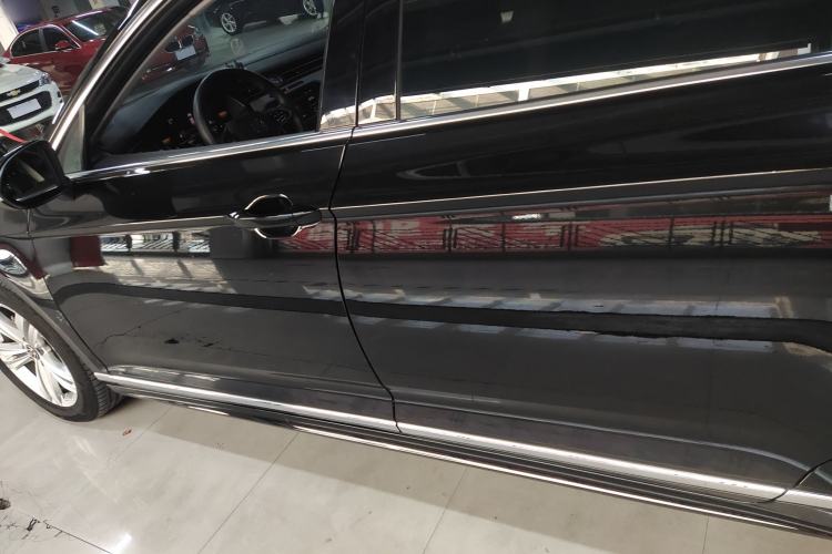 Used Volkswagen Magotan 2025 Zhongxiang Version 280TSI DSG Comfort Edition Exterior 3