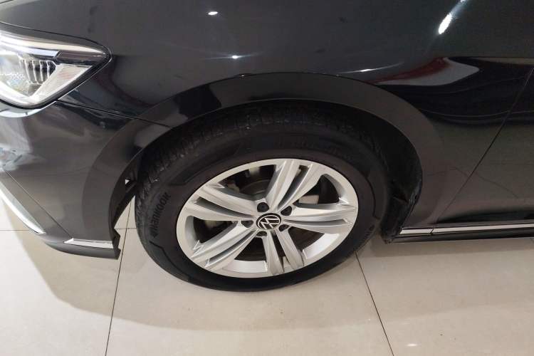 Used Volkswagen Magotan 2025 Zhongxiang Version 280TSI DSG Comfort Edition Exterior 4