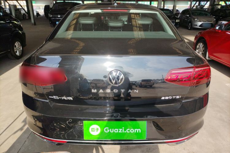Used Volkswagen Magotan 2025 Zhongxiang Version 280TSI DSG Comfort Edition Exterior 4