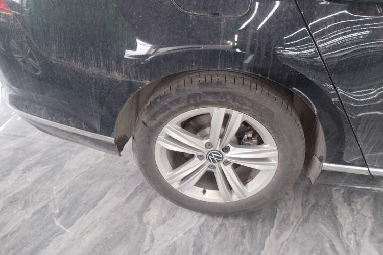 Used Volkswagen Magotan 2025 Zhongxiang Version 280TSI DSG Comfort Edition Exterior 5