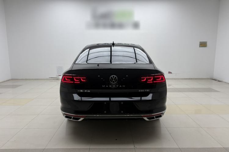 Used Volkswagen Magotan 2025 Zhongxiang Version 330TSI DSG Luxury Edition Exterior 5