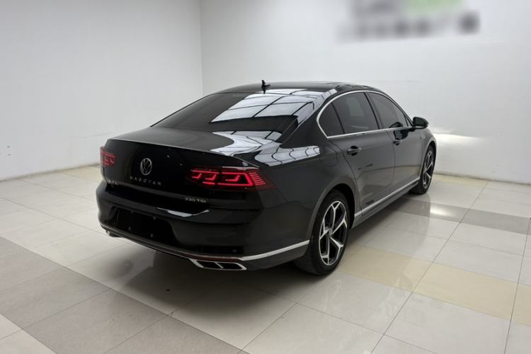 Used Volkswagen Magotan 2025 Zhongxiang Version 330TSI DSG Luxury Edition Exterior 6