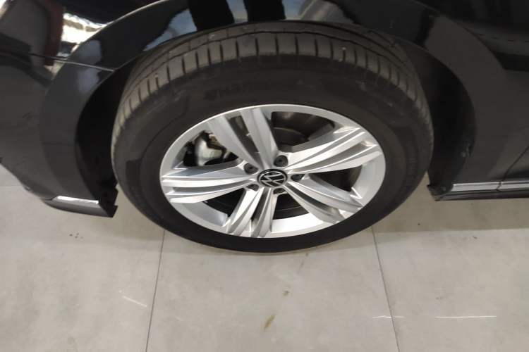 Used Volkswagen Magotan 2025 Zhongxiang Version 280TSI DSG Comfort Edition Exterior 7