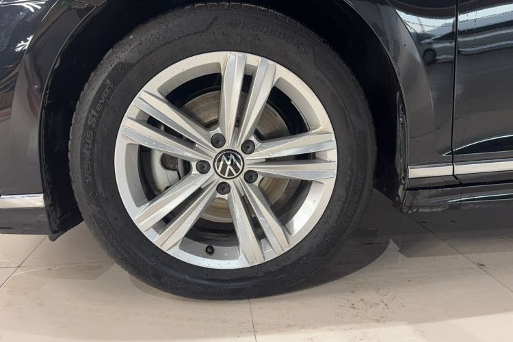 Used Volkswagen Magotan 2025 Zhongxiang Version 280TSI DSG Comfort Edition Exterior 7