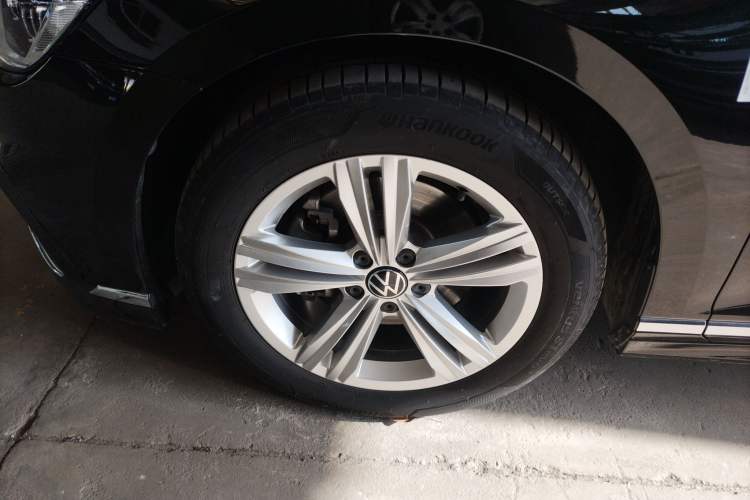 Used Volkswagen Magotan 2025 Zhongxiang Version 280TSI DSG Comfort Edition Exterior 7