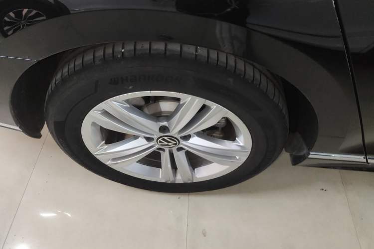 Used Volkswagen Magotan 2025 Zhongxiang Version 280TSI DSG Comfort Edition Exterior 8