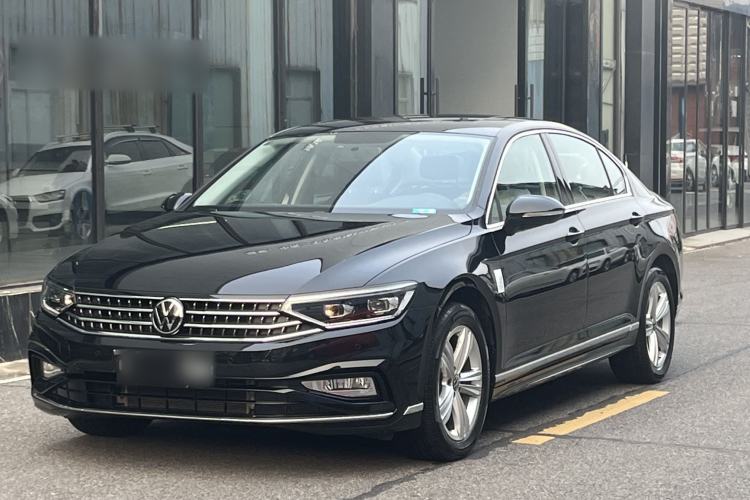 Volkswagen Magotan 2025 Zhongxiang Version 280TSI DSG Comfort Edition