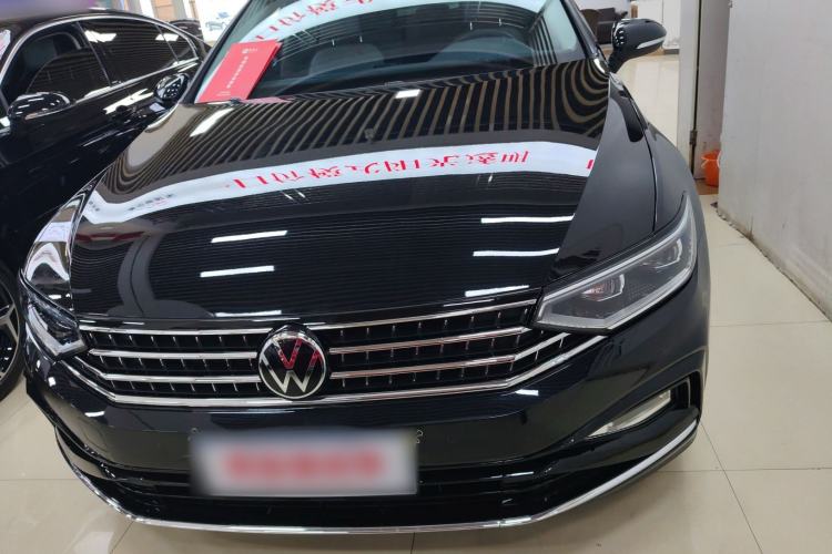 Used Volkswagen Magotan 2025 Zhongxiang Model 280TSI DSG Luxury Version Front