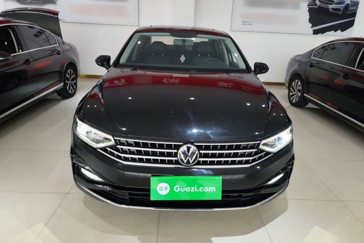 Used Volkswagen Magotan 2025 Zhongxiang Version 280TSI DSG Comfort Edition Front