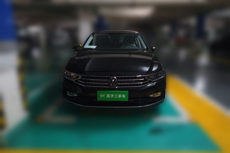 Used Volkswagen Magotan 2025 Zhongxiang Version 280TSI DSG Comfort Edition Front