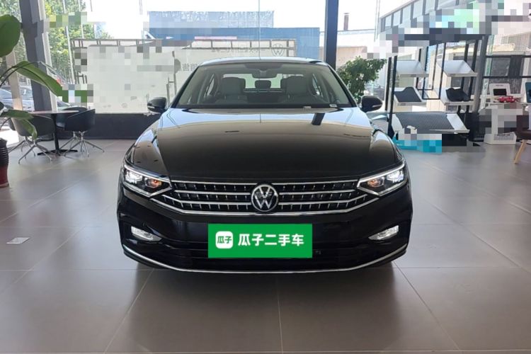 Used Volkswagen Magotan 2025 Revised Version Zhongxiang Edition 280TSI DSG Luxury Trim Front