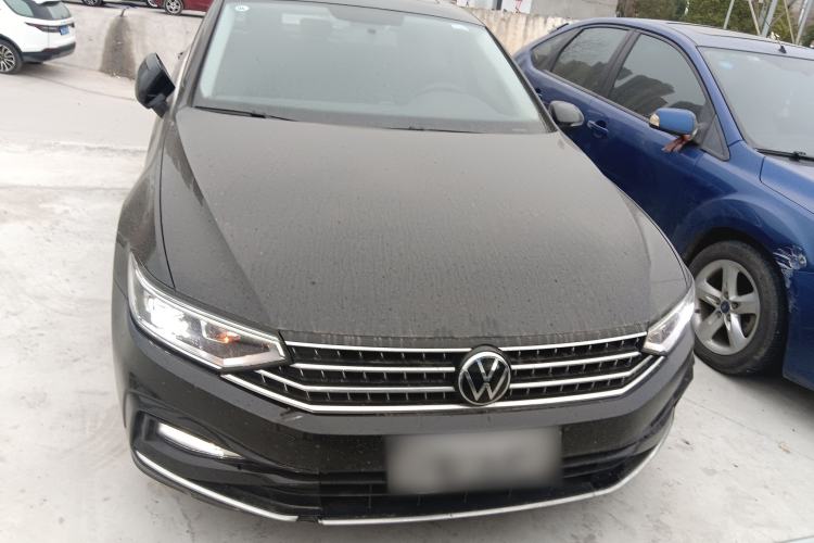 Used Volkswagen Magotan 2025 Zhongxiang Version 280TSI DSG Comfort Edition Front