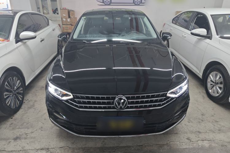 Used Volkswagen Magotan 2025 Zhongxiang Version 280TSI DSG Comfort Edition Front