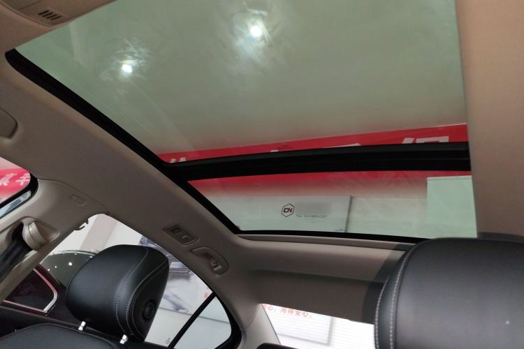 Used Volkswagen Magotan 2025 Zhongxiang Version 280TSI DSG Comfort Edition Headliner