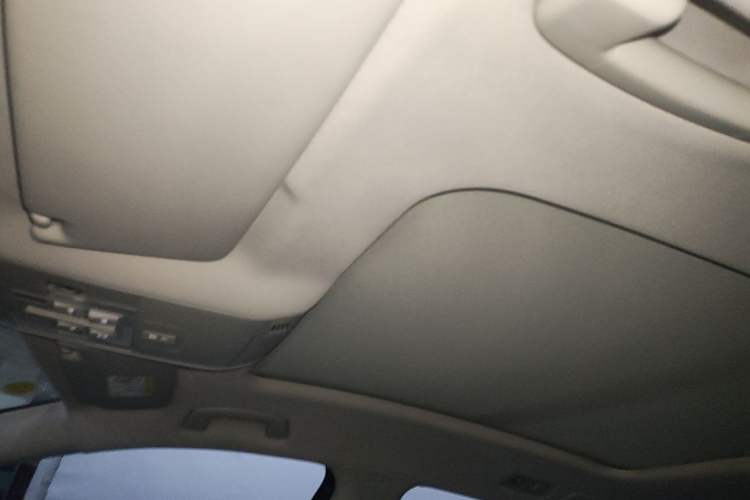 Used Volkswagen Magotan 2025 Zhongxiang Version 280TSI DSG Comfort Edition Headliner