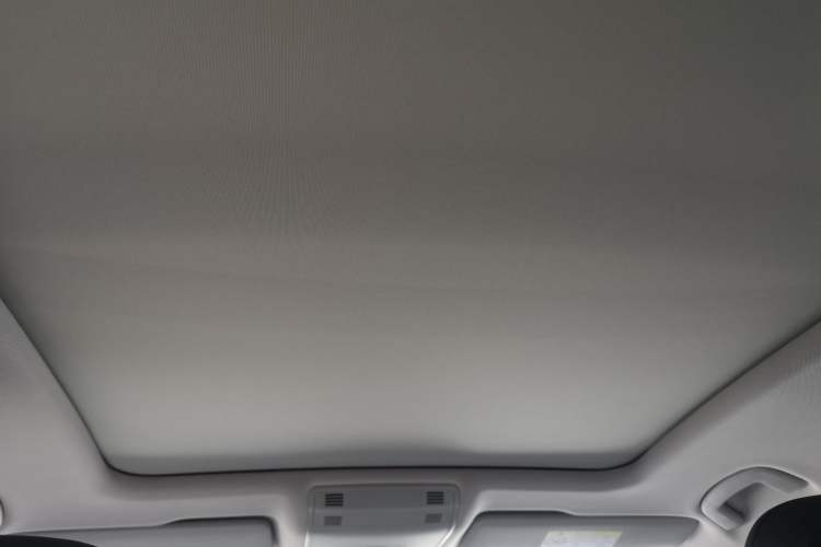 Used Volkswagen Magotan 2025 Revised Version Zhongxiang Edition 330TSI DSG Luxury Trim Headliner