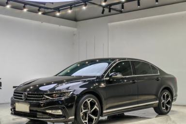Used Volkswagen Magotan 2025 Zhongxiang Version 330TSI DSG Luxury Edition