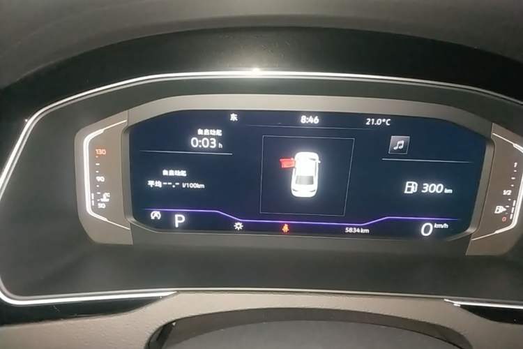Used Volkswagen Magotan 2025 Revised Version Zhongxiang Edition 330TSI DSG Luxury Trim Instrument Cluster