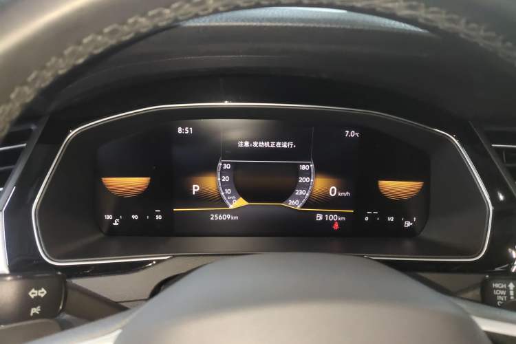 Used Volkswagen Magotan 2025 Zhongxiang Version 280TSI DSG Comfort Edition Instrument Cluster
