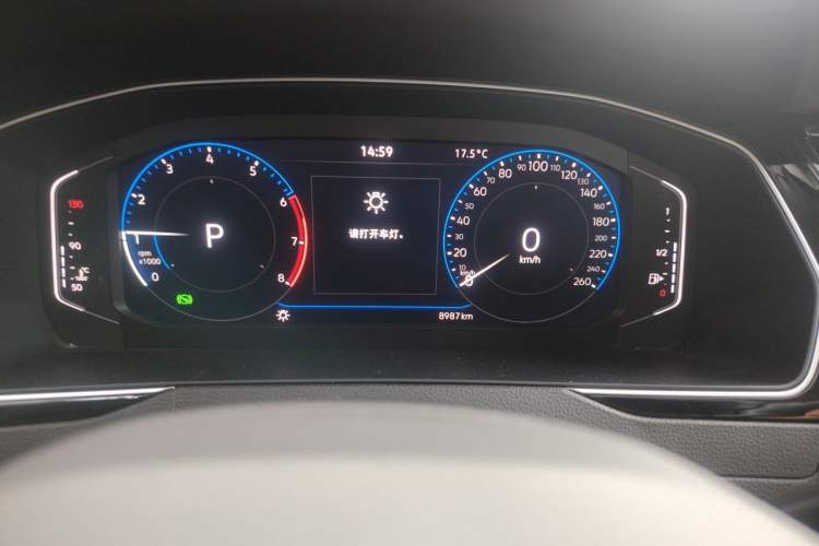 Used Volkswagen Magotan 2025 Zhongxiang Version 330TSI DSG Luxury Edition Instrument Cluster
