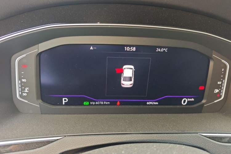 Used Volkswagen Magotan 2025 Revised Version 2 Zhongxiang Edition 330TSI DSG Luxury Trim Instrument Cluster