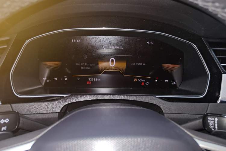 Used Volkswagen Magotan 2025 Zhongxiang Version 280TSI DSG Comfort Edition Instrument Cluster