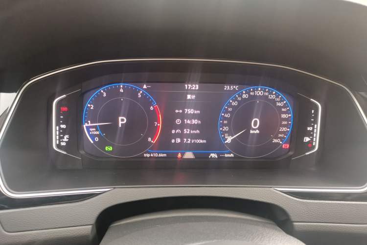 Used Volkswagen Magotan 2025 Revised Version Zhongxiang Edition 330TSI DSG Luxury Trim Instrument Cluster