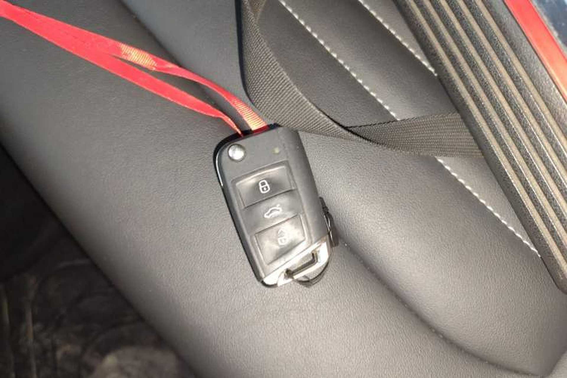Used Volkswagen Magotan 2025 Zhongxiang Version 280TSI DSG Comfort Edition Interior 1