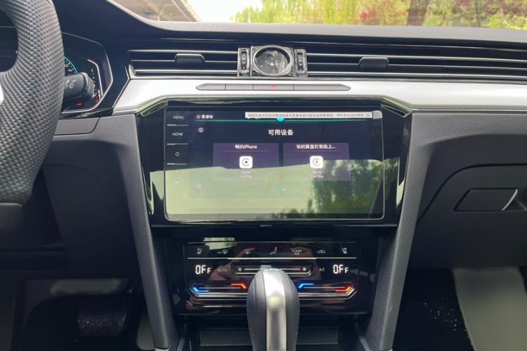 Used Volkswagen Magotan 2025 Revised Version 2 Zhongxiang Edition 330TSI DSG Luxury Trim Interior 2