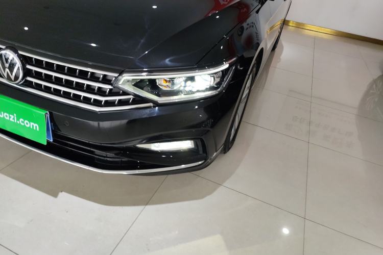 Used Volkswagen Magotan 2025 Zhongxiang Version 280TSI DSG Comfort Edition Left Front Headlight