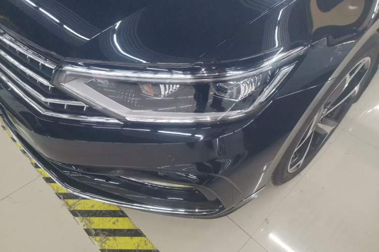 Used Volkswagen Magotan 2025 Zhongxiang Version 330TSI DSG Luxury Edition Left Front Headlight