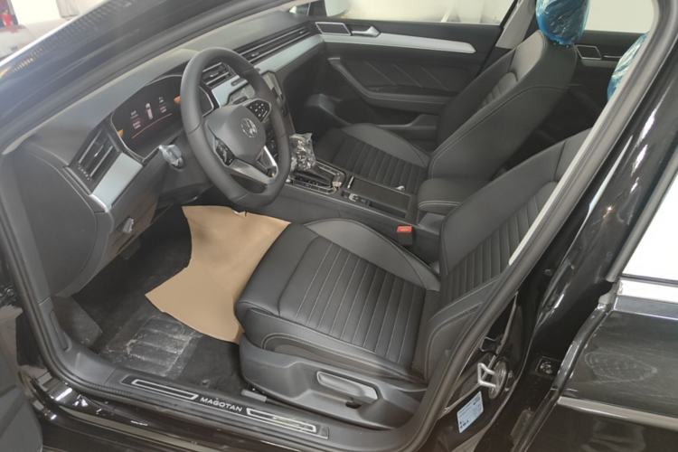 Used Volkswagen Magotan 2025 Zhongxiang Version 280TSI DSG Comfort Edition Left Front Seat