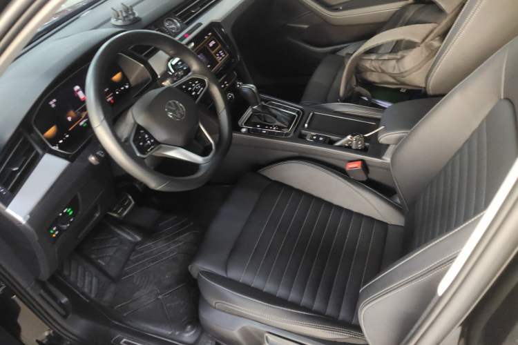 Used Volkswagen Magotan 2025 Zhongxiang Version 280TSI DSG Comfort Edition Left Front Seat