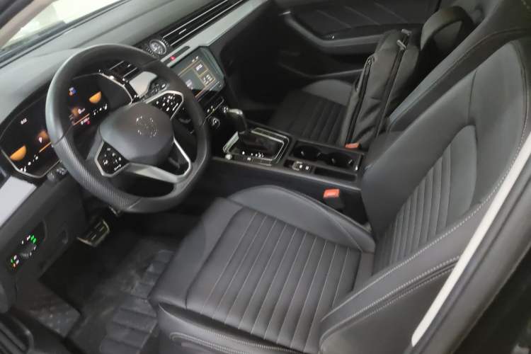 Used Volkswagen Magotan 2025 Zhongxiang Version 280TSI DSG Comfort Edition Left Front Seat