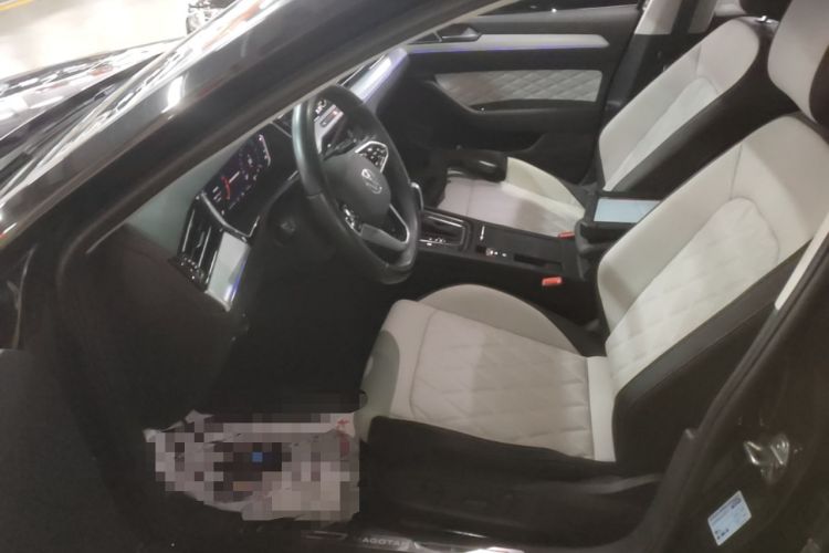 Used Volkswagen Magotan 2025 Zhongxiang Version 330TSI DSG Luxury Edition Left Front Seat