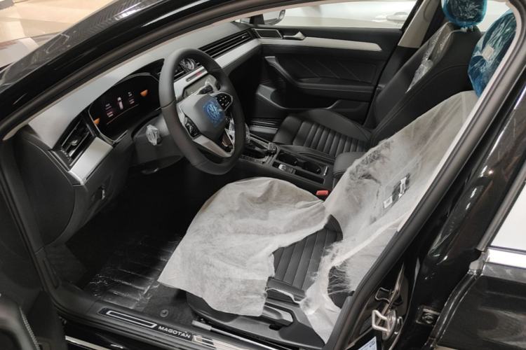 Used Volkswagen Magotan 2025 Zhongxiang Version 280TSI DSG Comfort Edition Left Front Seat
