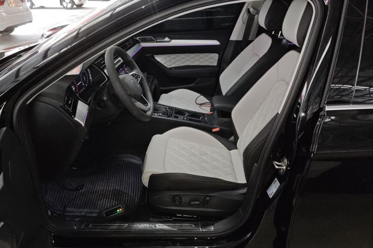 Used Volkswagen Magotan 2025 Revised Version Zhongxiang Edition 330TSI DSG Luxury Trim Left Front Seat