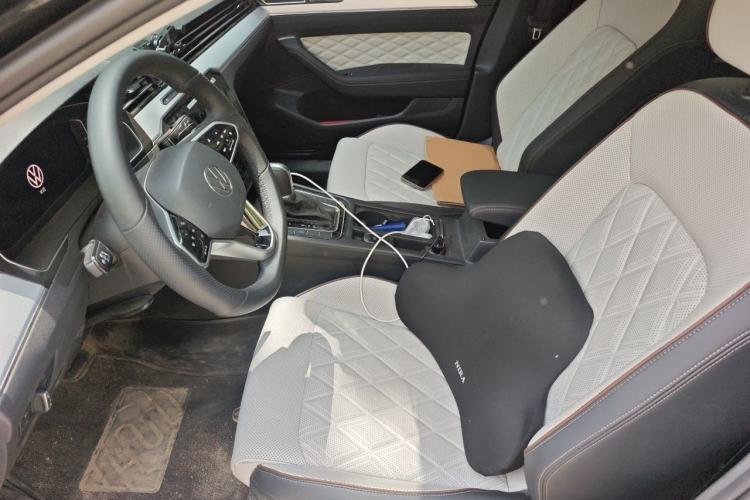 Used Volkswagen Magotan 2025 Revised Version 2 Zhongxiang Edition 330TSI DSG Luxury Trim Left Front Seat