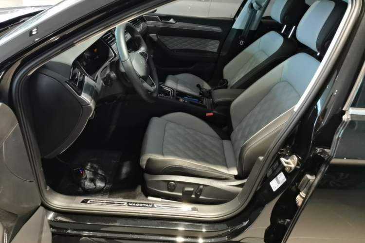 Used Volkswagen Magotan 2025 Revised Version Zhongxiang Edition 280TSI DSG Luxury Trim Left Front Seat