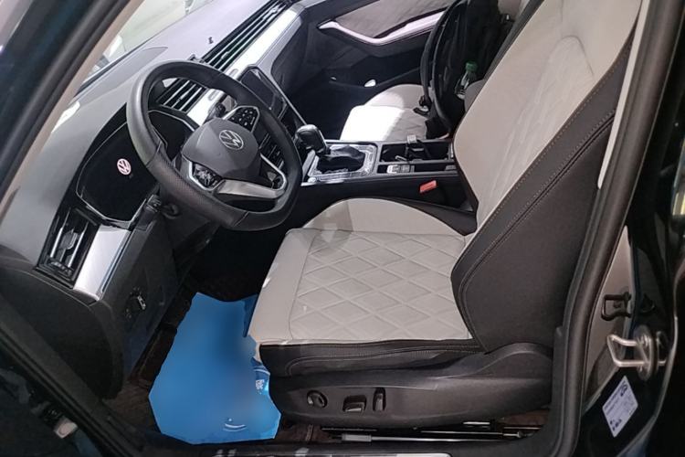 Used Volkswagen Magotan 2025 Revised Version 2 Zhongxiang Edition 330TSI DSG Luxury Trim Left Front Seat